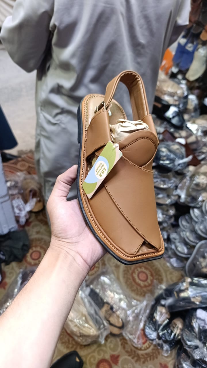 Peshawari Chappal – Tan Brown